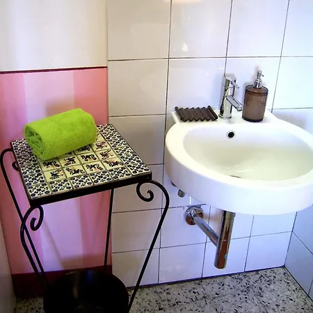 Daniel Guest house